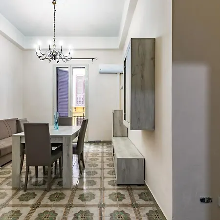 Teatro Massimo Roomy Flat With Covered Terrace Апартаменты Палермо
