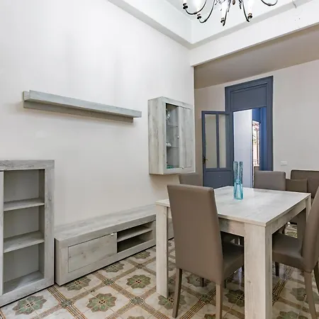 Teatro Massimo Roomy Flat With Covered Terrace Апартаменты